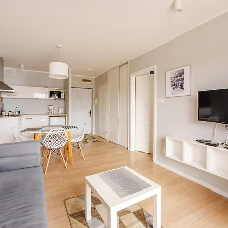 Apartment Lighthouse Cosy By Bookinghost