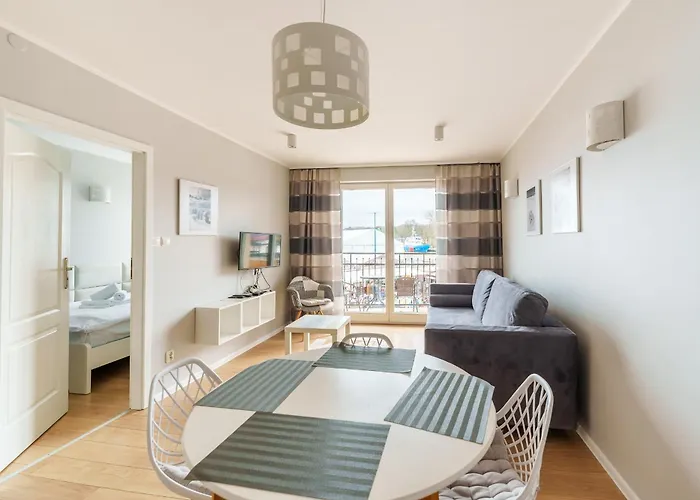 Lighthouse Cosy By Bookinghost Kolobřeh